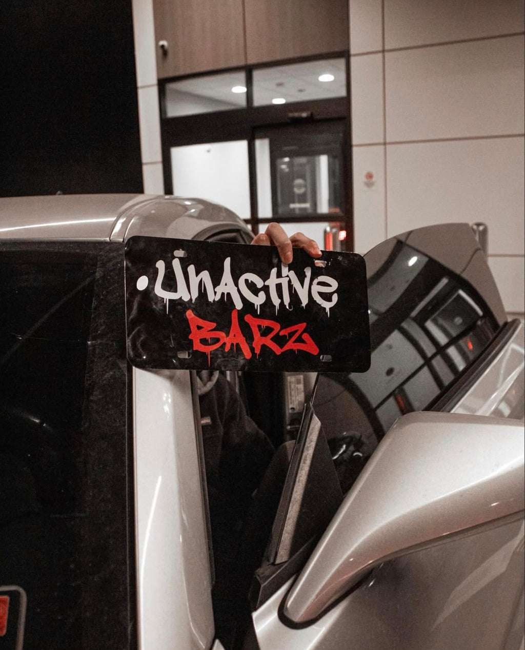 Unactive Barz License Plate